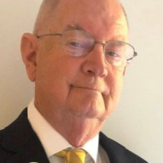 Acr57548360191488-9528176 Mike McBain Portrait